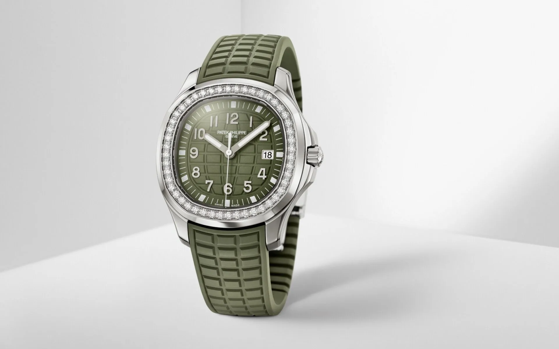 Patek Phillipe Aquanuat 5267/200A-011 - Image 4