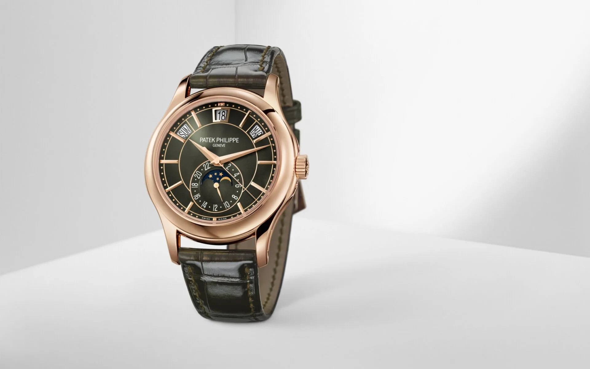 Patek Phillipe Complications 5205R - Image 3